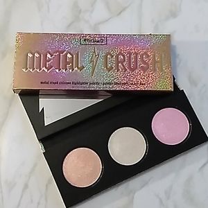 KVD Metal Crush Highlighter